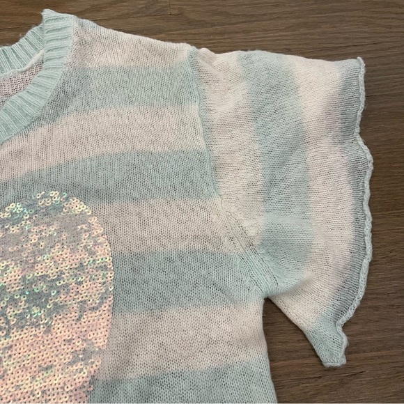 Wildfox Brigittes Heart Lake House Tee in Bleached Aqua Knit Sequin Sweater Tee - Picture 9 of 9